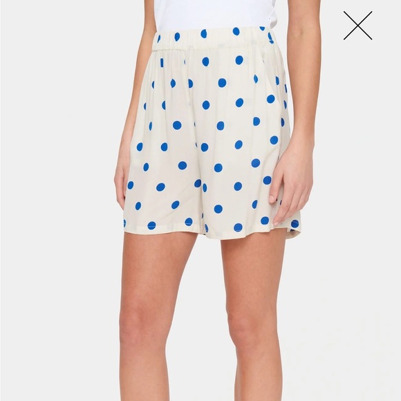 SAINT TROPEZ UDELIA SHORTS Ice Big Dots Size XS NWT - Picture 2 of 6